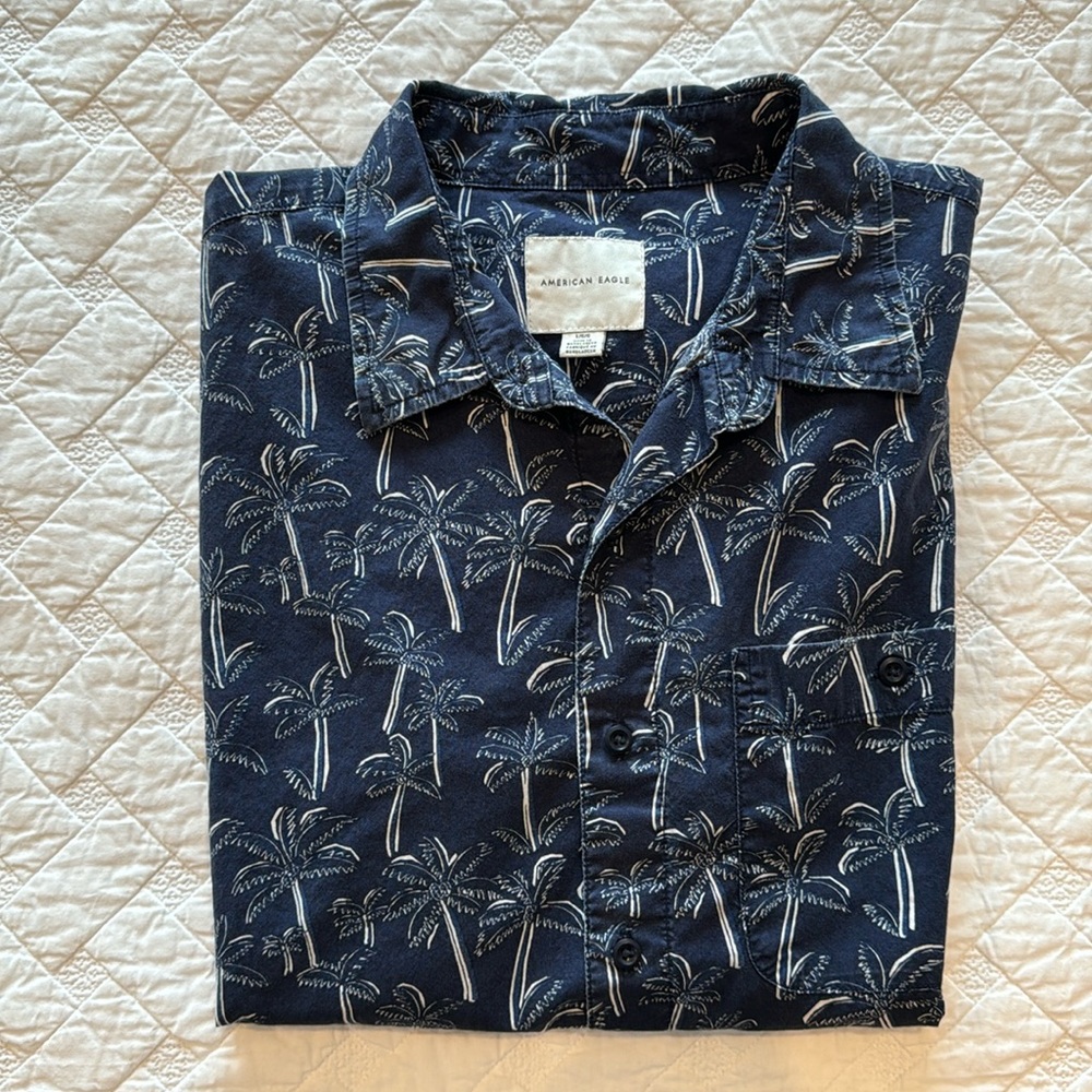 American Eagle Outfitters Navy Palm Print Button-Down Shirt